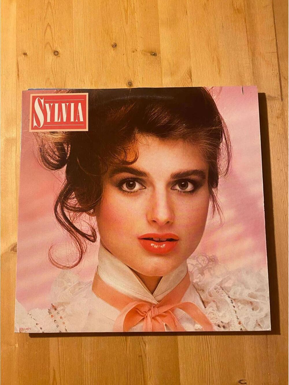 Sylvia – Snapshot Vintage 33rpm VG+ AB29